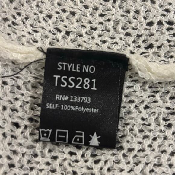 Boho Comfy Distressed Knit Ivory White Poncho Peasant Sweater, Women's Medium - Picture 8 of 8